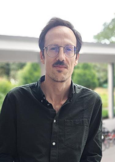Portrait Hector Alvarez Mella_neu