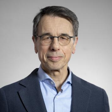 Armin von Bogdandy Fellow 2024/25_Tobias Schwerdt